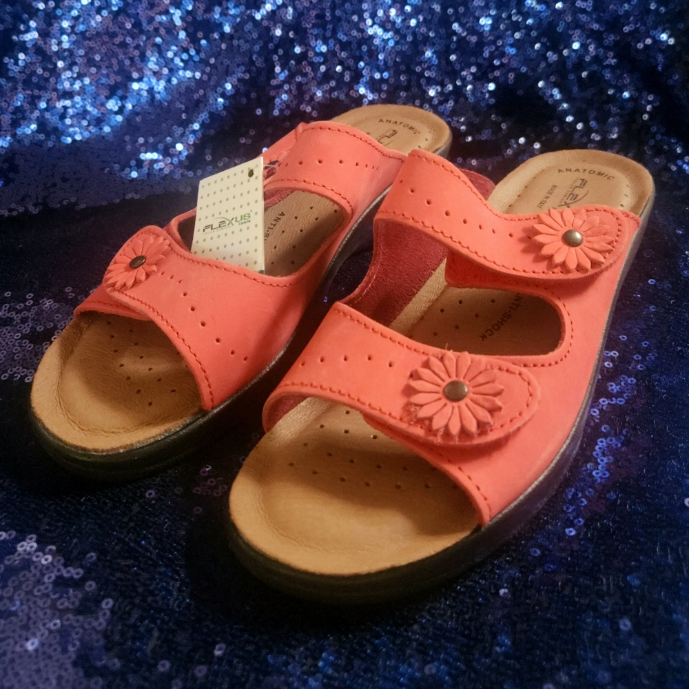 FLEXUS Women's Coral Pink Leather Sandals EU Size 39 (New with Tags)
